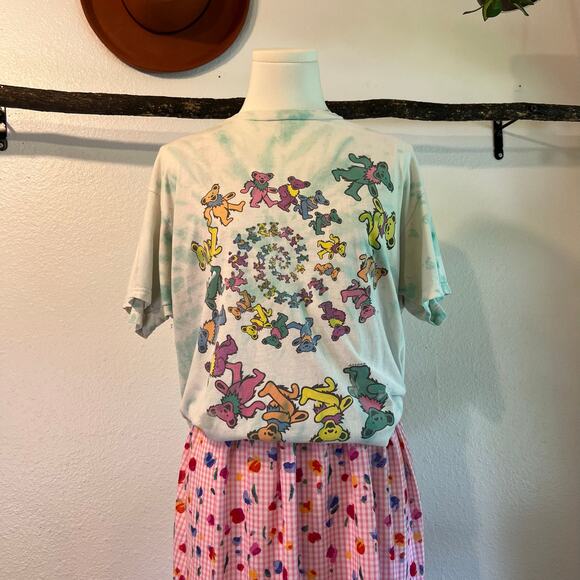 Grateful Dead Tops - 2016 Grateful Dead Green Dyed Worn in Swirl Graphic Short Sleeve T Shirt Size M